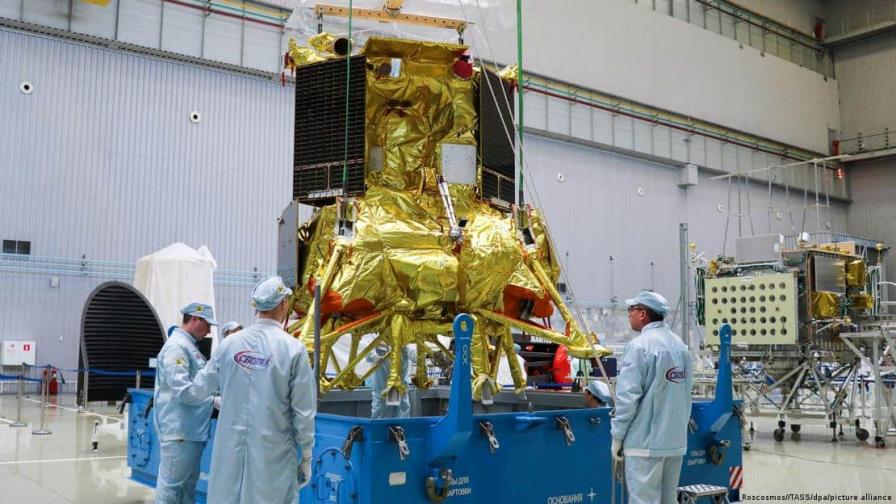 La sonda rusa Luna-25 registra el impacto de un micrometeorito en el satélite terrestre