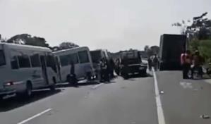 Varios médicos resultan heridos en accidente en la Circunvalación de Santo Domingo
