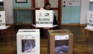 Abren los centros de votación en Ecuador para elecciones generales y consultas ambientales