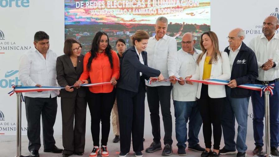 Industrias San Miguel y Edenorte inauguran obras eléctricas en Santiago Rodríguez y Valverde