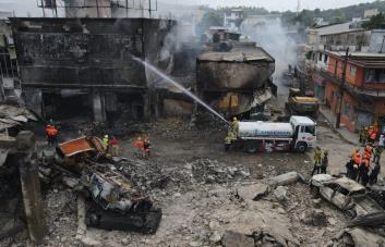 Recomiendan demoler tres edificaciones afectadas por explosión en San Cristóbal
