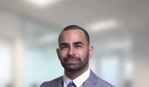 Joven ingeniero dominicano recibe premio global por innovación 