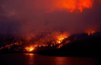 Canadá se prepara para otra explosiva temporada de incendios forestales