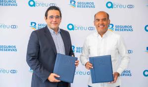 Seguros Reservas firma acuerdo para cobertura de cirugía robótica de última generación