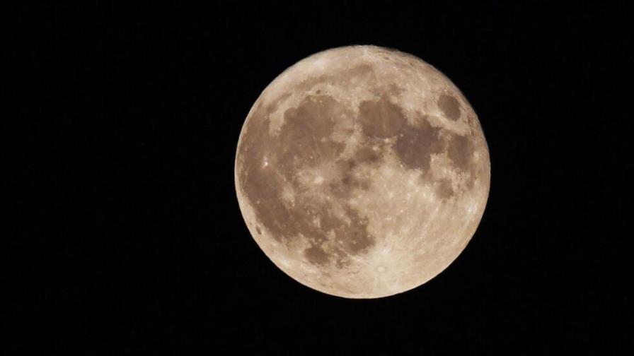 India se prepara para posarse en la Luna, símbolo de sus ambiciones espaciales