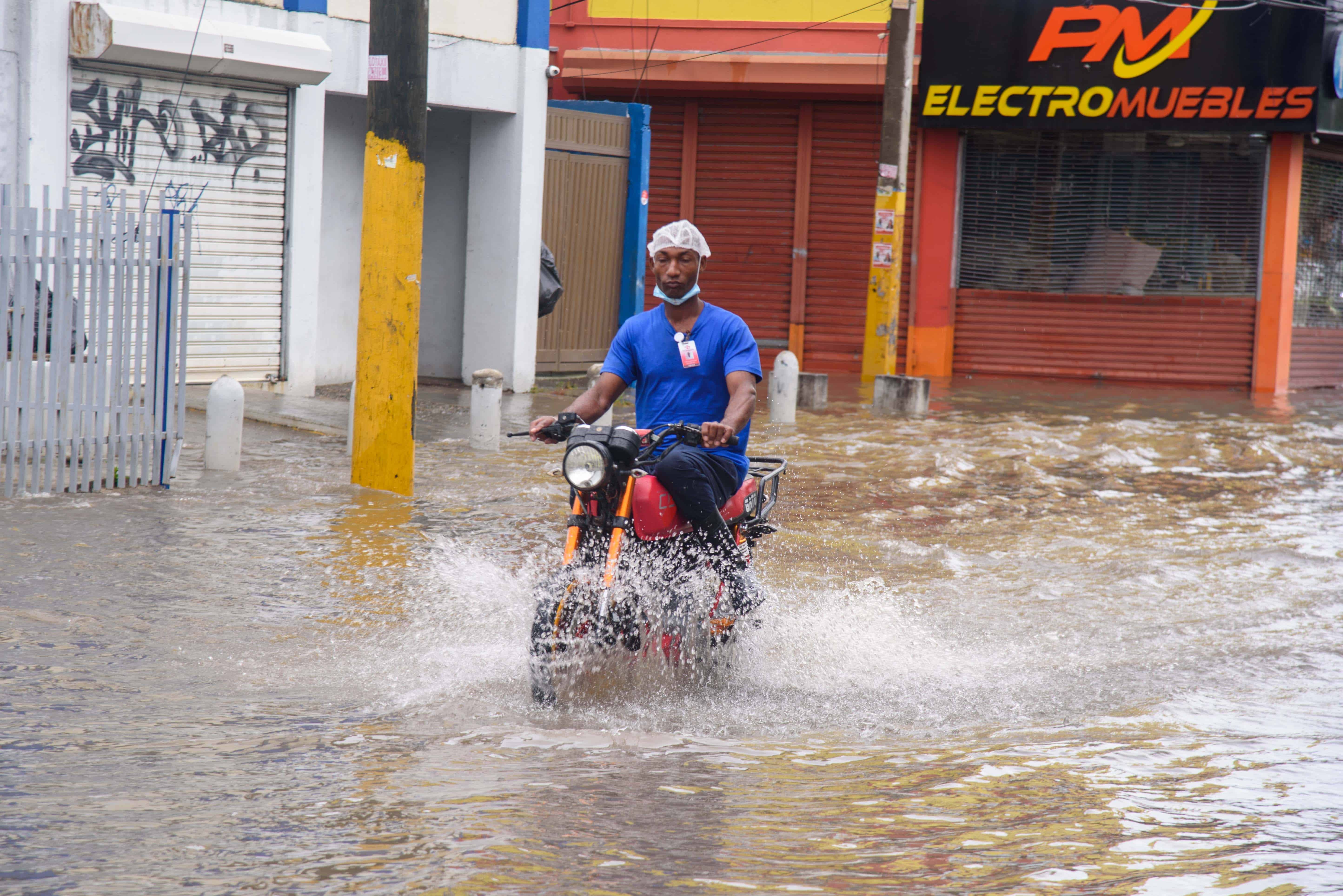 Las autoridades municipales informaron que limpiaron imbornales