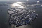 Se eleva a ocho el número de presos muertos este año en la cárcel de Rikers de Nueva York Se eleva a ocho el número de presos muertos este año en la cárcel de Rikers de Nueva York