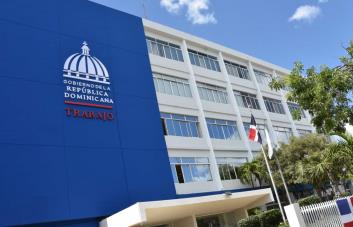 Ministerio de Trabajo emite resolución por la tormenta Franklin