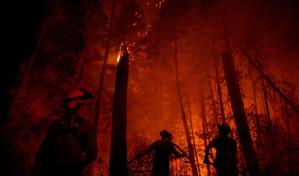 Canadá envía al ejército a combatir incendios forestales