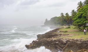 Franklin podría intensificarse a una tormenta tropical fuerte antes de afectar a República Dominicana