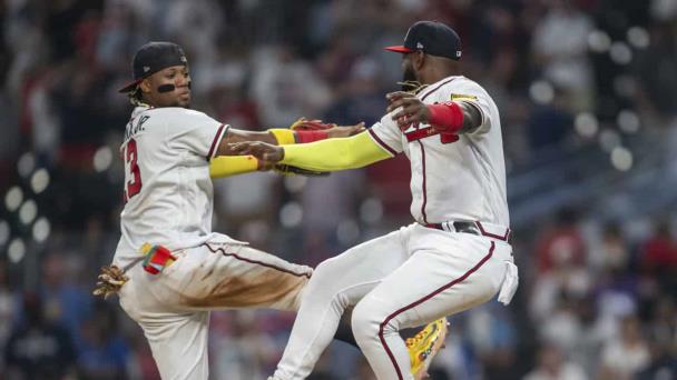 Ozuna remolca 4; Bravos vapulean a Mets