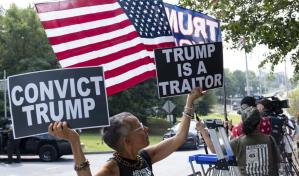 Donald Trump viaja a Georgia para ser fichado por su cuarta imputación penal