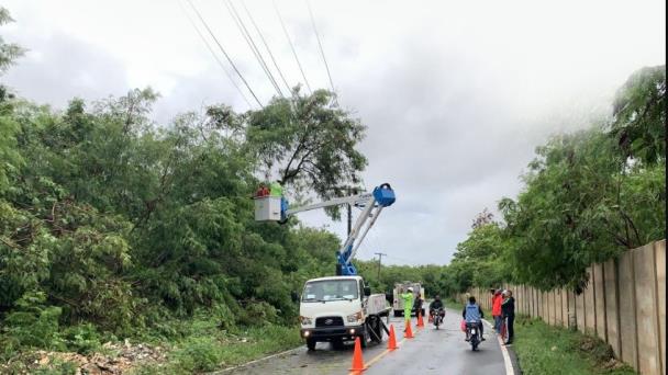 Tormenta Franklin afectó servicio eléctrico de 700,000 clientes