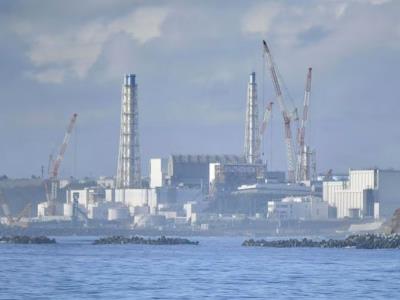 Japón inicia vertido de agua de planta nuclear de Fukushima