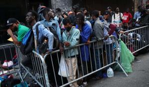 Nueva York recibió a 3,100 inmigrantes en una semana, los albergues se llenan rápidamente
