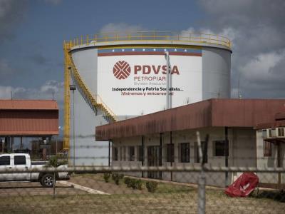 Aumenta producción de petróleo en Venezuela