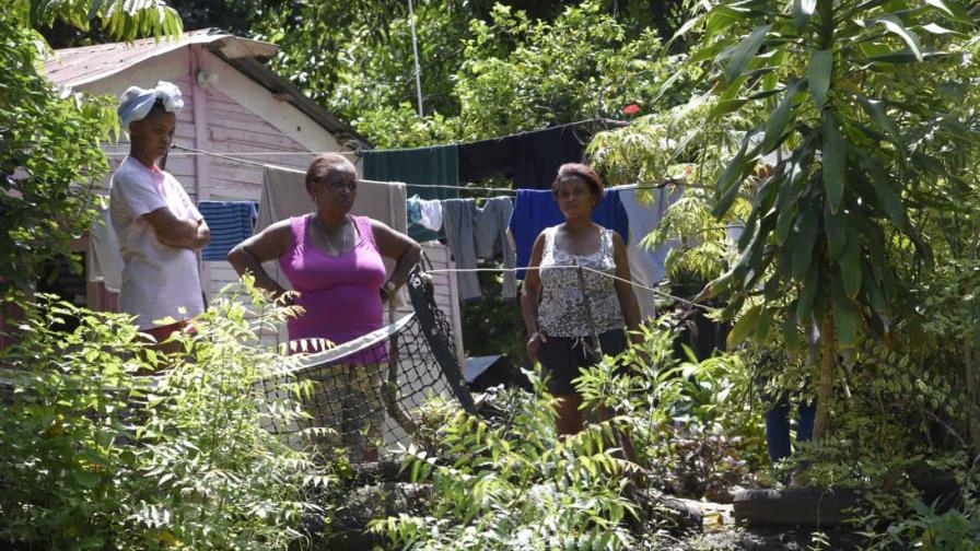 Colapsan dos cañadas en comunidad de San Cristóbal por tormenta Franklin