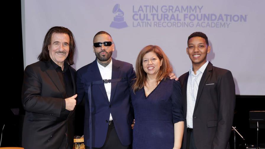 Dominicano gana Beca Nicky Jam de la Fundación Cultural Latin Grammy para estudiar en Berklee College of Music