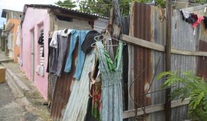 Residentes en Guaricanos abandonaron sus hogares por inundaciones ante paso de la tormenta Franklin
