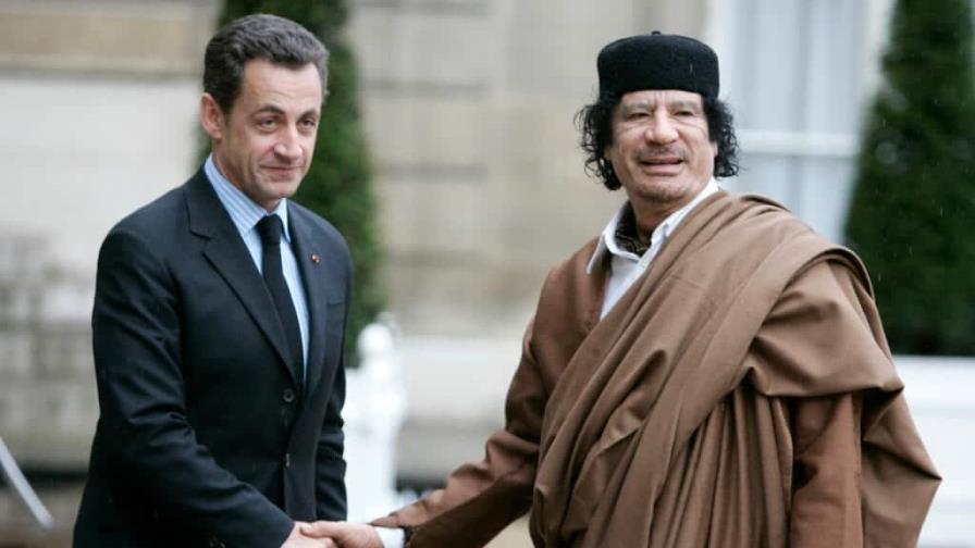 El expresidente Sarkozy será juzgado en 2025 por supuesta corrupción con Gadafi