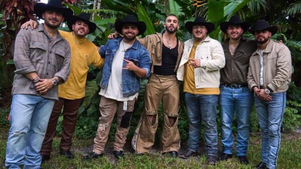 Manuel Turizo y Grupo Frontera se unen para cantarle al desamor con De Lunes a Lunes