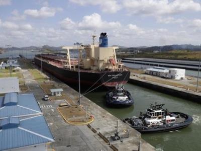 Canal de Panamá busca nuevas fuentes de agua