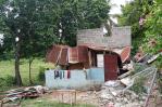 Tormenta Franklin destruye vivienda de bombera en San Cristóbal Tormenta Franklin destruye vivienda de bombera en San Cristóbal
