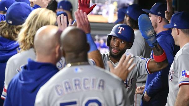 Rangers anotan 4 en la 9na y vencen a Mellizos para cortar mala racha