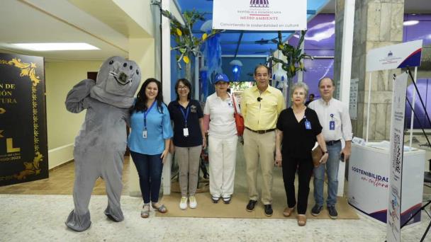 Feria del Libro: Ministerio de Medio Ambiente llama a preservar los ecosistemas costeros y marinos