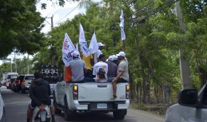 La promoción de la reelección retumba en actos del presidente Abinader