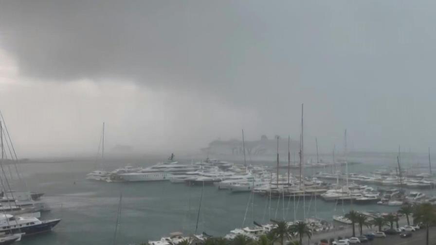 Un temporal sacude la costa mediterránea de España