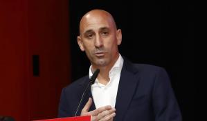 Federación española pide ser suspendida ante la UEFA en defensa de Rubiales
