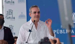 Abinader: "Antes de ley de Medio Ambiente debimos aprobar la de Ordenamiento Territorial"