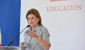 Vicepresidenta deja iniciado el año escolar 2023-2024 en Santiago