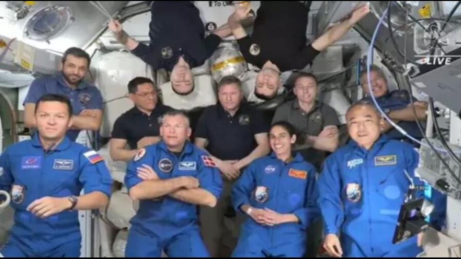 Once tripulantes de cinco países coinciden en la Estación Espacial