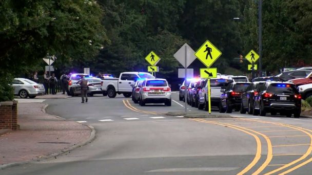 Un trabajador de la Universidad de Carolina del Norte muere en un tiroteo en el campus
