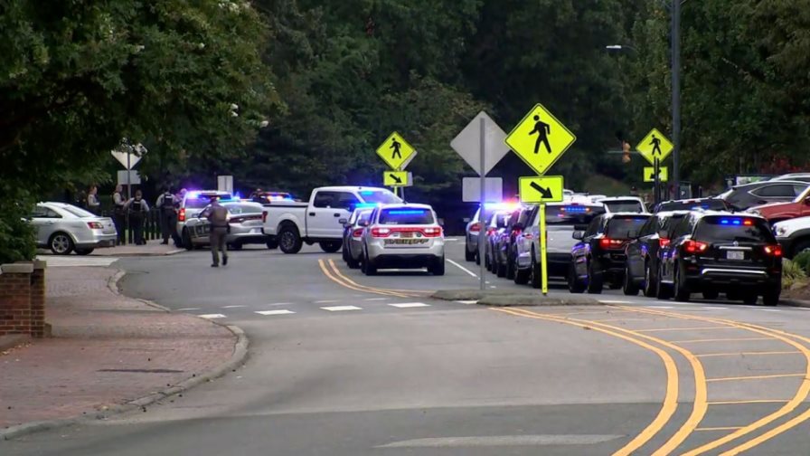 Un trabajador de la Universidad de Carolina del Norte muere en un tiroteo en el campus