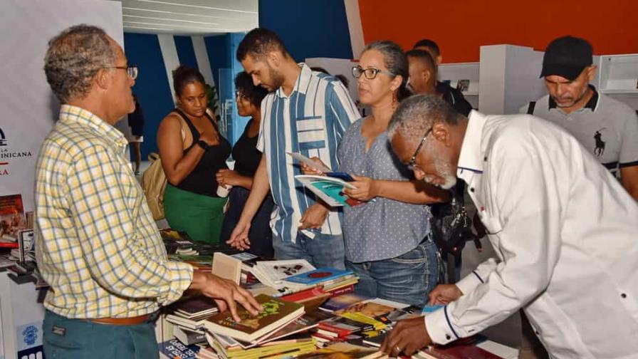 Más de 32,000 personas visitaron la Feria del Libro en su primer fin de semana