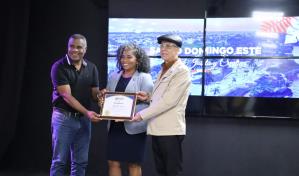 Ayuntamiento de Santo Domingo Este creará oficina de apoyo a dominicanos en el exterior