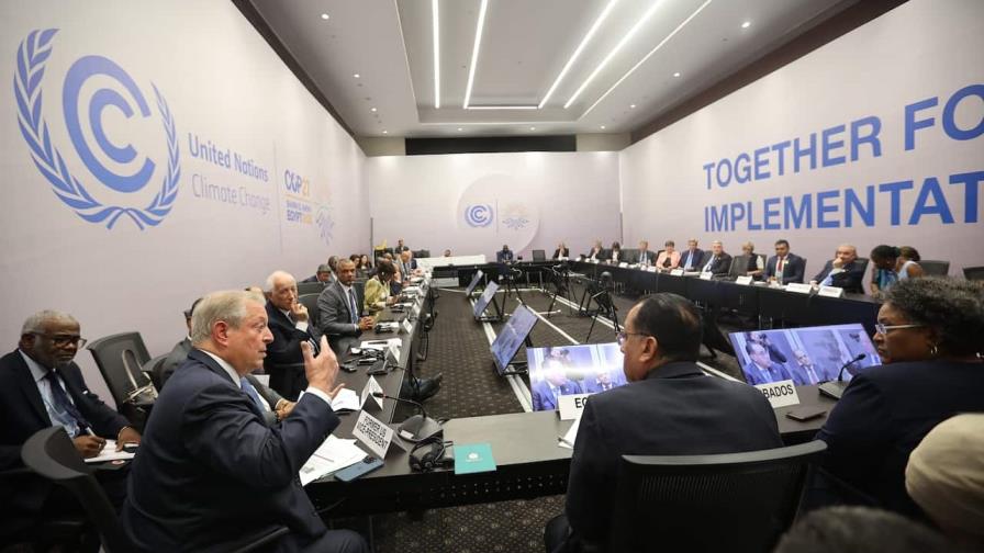 COP28 insta a los países a que cumplan su promesa de duplicar financiación de adaptación