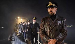 Comandante, un mensaje humanista al gobierno italiano abre la liza por el León de Oro