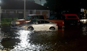 Idalia se intensifica al tocar tierra en Florida y se convierte en huracán categoría 4