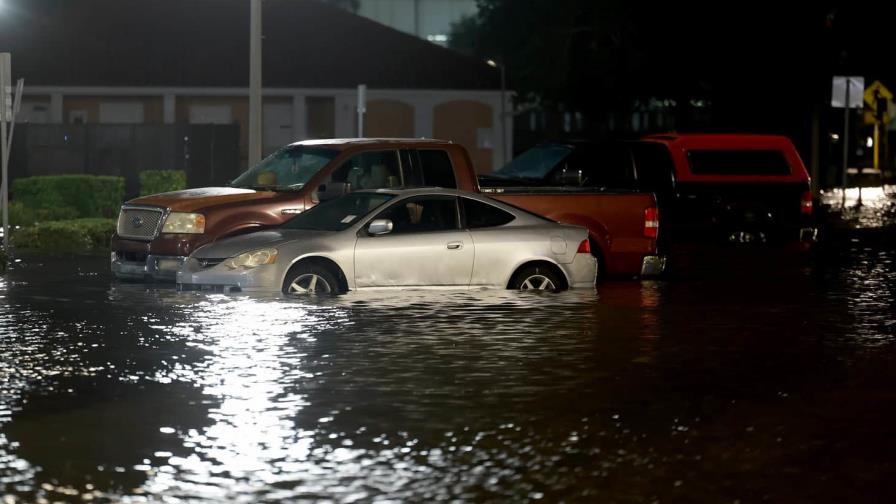Idalia se intensifica al tocar tierra en Florida y se convierte en huracán categoría 4