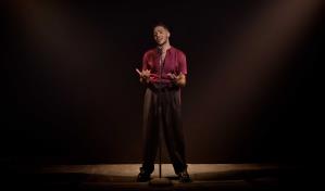 Yohan Amparo presenta su nuevo videoclip Villano