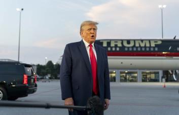 Trump se declara inocente en caso de Georgia, no comparecerá en tribunal
