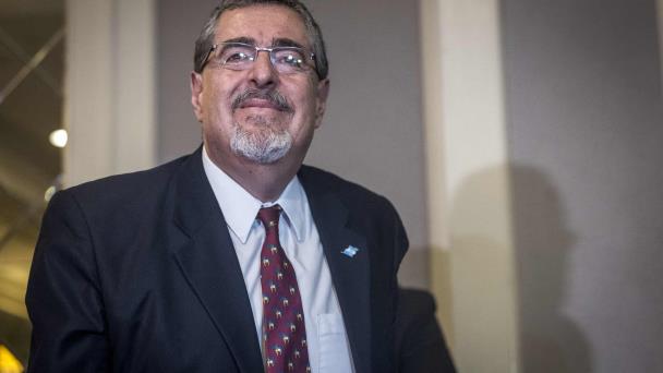 Guatemala vive ‘un ataque político con herramientas judiciales’, dice experto constitucionalista