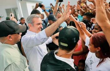 Presidente Luis Abinader arranca con los encuentros políticos de su reelección