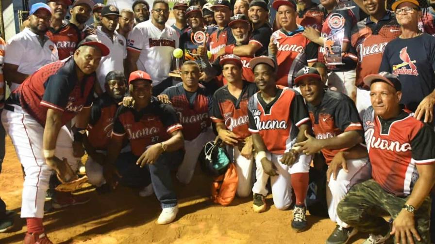 Villa Juana campeón categoría máster softbol de ligas Asoprosado