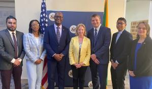 Embajadora de EE.UU. en Guyana expresa preocupación por presencia de China en el Caribe