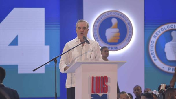 Abinader: “Pantoja necesita un hospital y ahí va a haber un hospital”